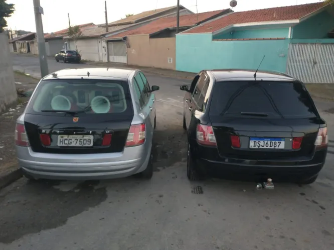 Fiat Stilo 1.8/ 1.8 Connect Flex 8V 5P 2006