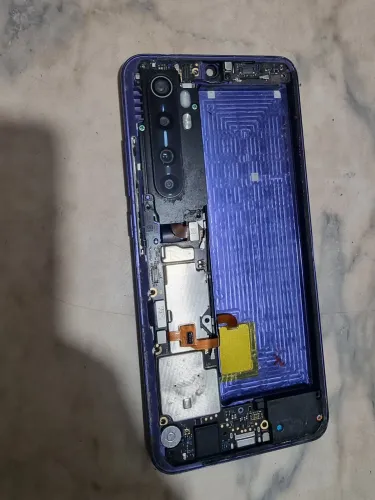 Xiaomi 10 Lite - Apenas Placa e Carcaça Para APROVEITAR PEÇAS 