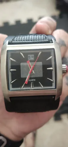 Relógio Quiksilver edição limitada pulseira de couro