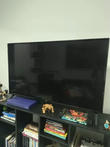 Smart TV LG 49 4K 49UM731C - Inteira / Para Peças ou Conserto (Tela Sem Trincas + Controle