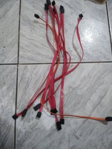 9 cabos Sata para computador