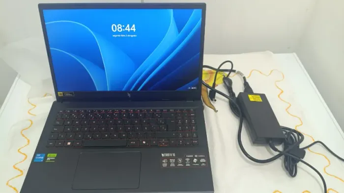 Notebook Gamer Acer V15 - i5 13420H Rtx4050 8Gb DDR5 512Gb SSD