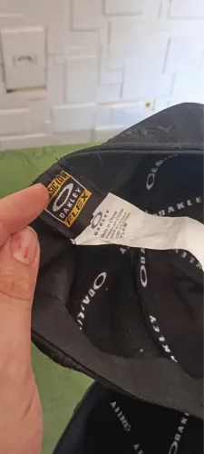 Bonés oakley originais 
