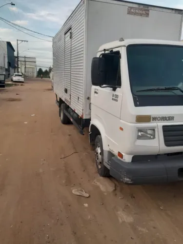 Vende-se caminhão 8.120
