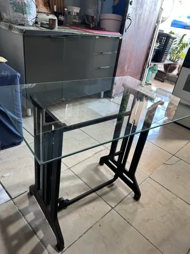 Mesinha de vidro