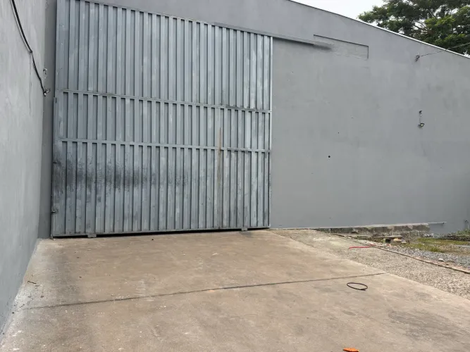 Alugo ou vendo Galpão bairro Areão - 360m2 - R$6.000,00