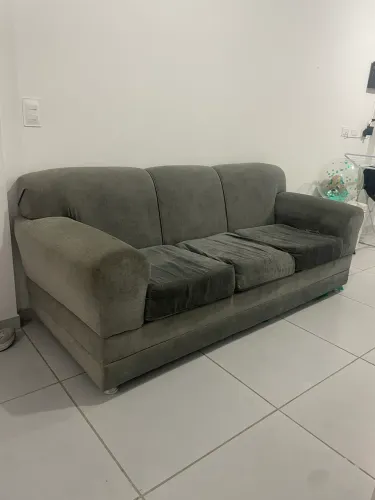 Sofá 3 lugares 