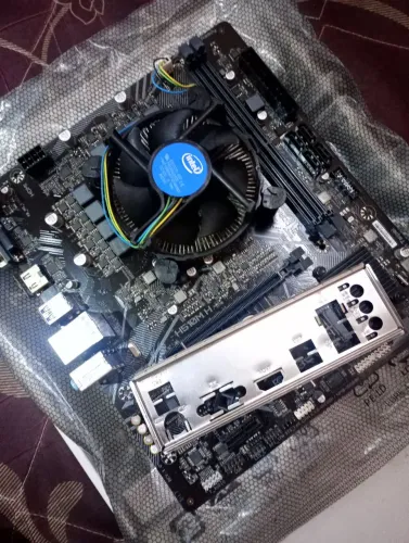 Placa-Mãe Asus H510M + Processador I3-10100F com cooler
