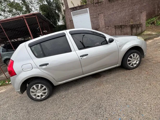 Renault Sandero Authentique Hi-flex 1.0 16V 5P 2008
