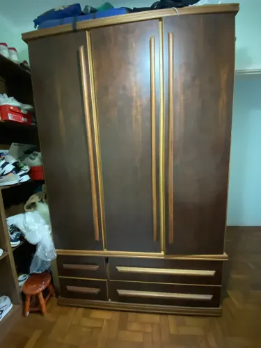Guarda Roupa de Madeira Maciça Solteiro