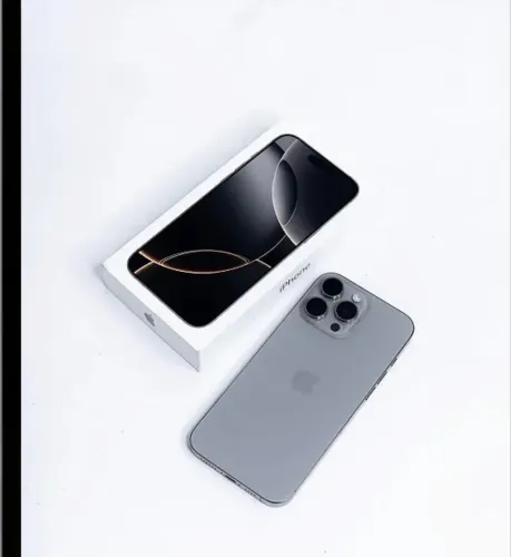 iPhone 16 pro Max 100% bateria