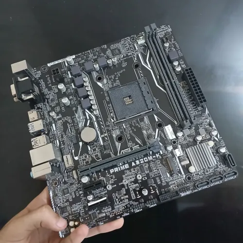 A320M-K Asus Prime + Ryzen 3 2200g + Memória RAM 4GB Crucial DDR4