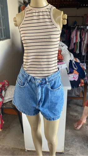 Roupas seminovas