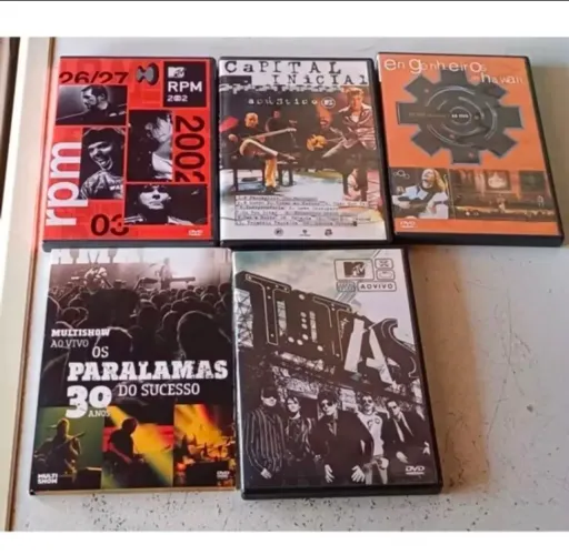 Conjunto de 5 dvds rock nacional. Engenheiros, Paralamas, Titãs entre outros.
