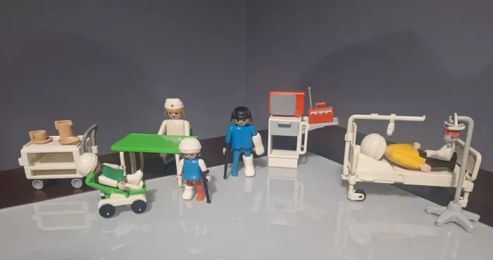 Playmobil hospital