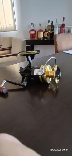 Molinete Daiwa BG30