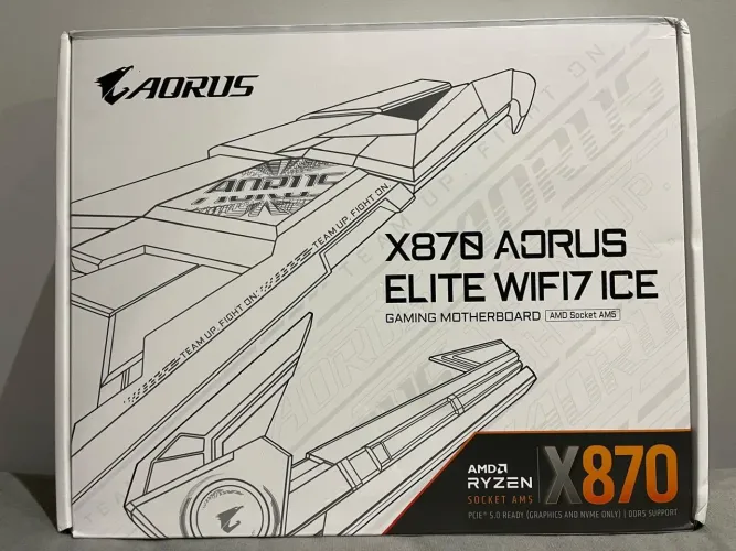 X870 Aorus Elite Wifi7 Ice - Lacrada