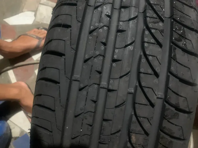 PNEU GOOD YEAR 205/60/15