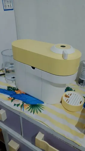 Cafeteira Nespresso pop (nova)