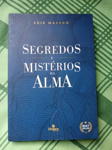Livro Segredos e mistérios da alma