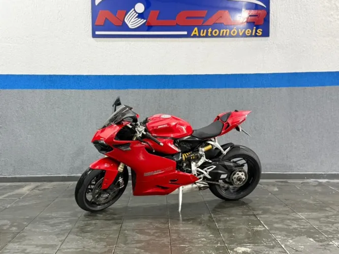 Ducati Superbike 1199 panigale 2015