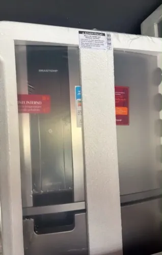 Geladeira Brastemp novíssima com nota fiscal