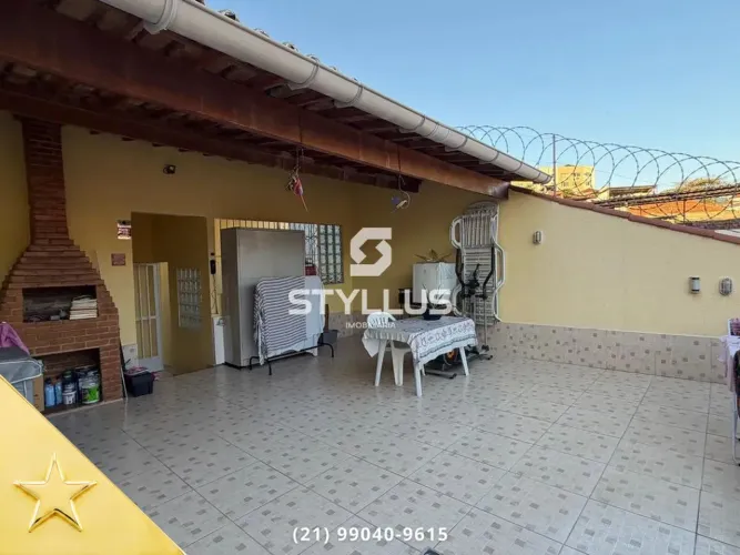 Casa de Vila Charmosa com 2 Quartos e Terraço em Todos os Santos! M30K