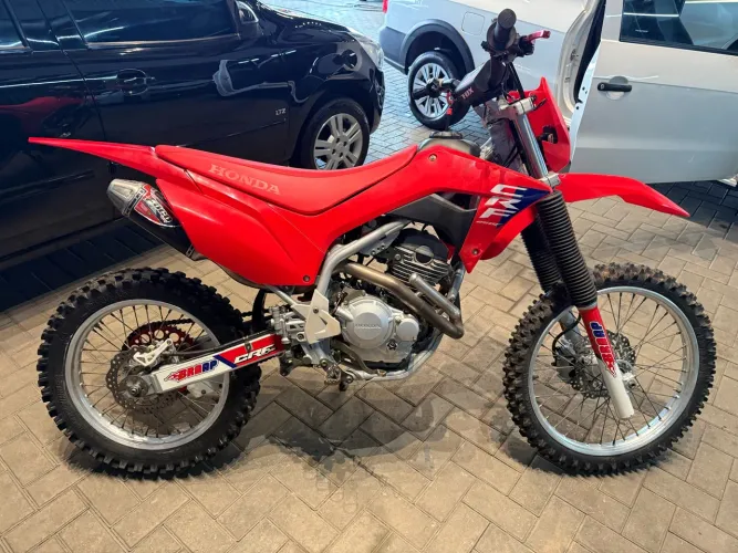 Honda CRF 250 F 2025