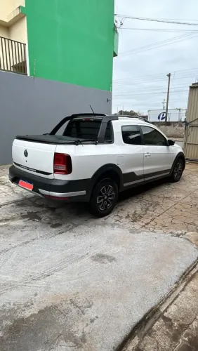 Volkswagen Saveiro Cross 1.6 T.flex 16V CD 2023