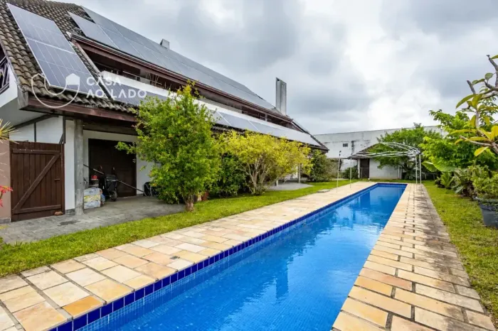 Casa alto padrão 6 quartos à venda no Jardim das Américas próxima ao Festval Torres
