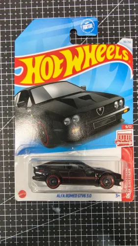 Alfa Romeu Red Edition Hotwheels