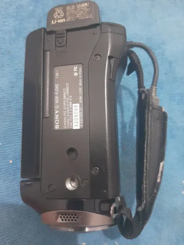 Filmsdora Sony Handset, HDR-PJ340