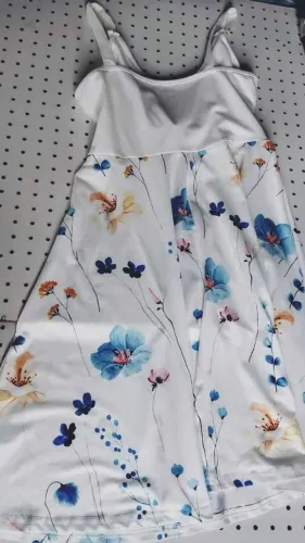 Vestido branco florido transpassado tecido soft Tam G