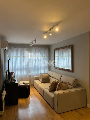 Lindo Apartamento no Último Andar | 3 Dormitórios (1 Suíte) + Box Duplo | Sol da Manhã