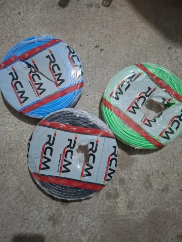 Vendo 3 rolos de fio flexível de cobre 750v 6mm - RCM