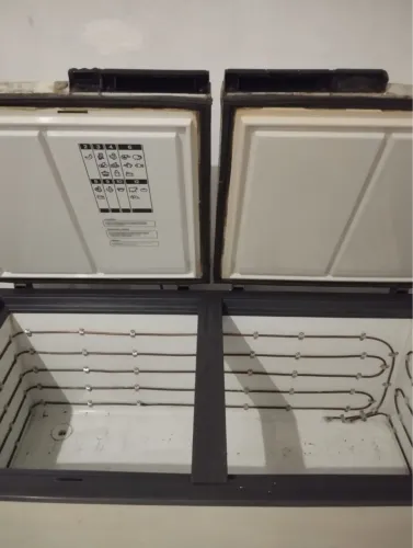 Freezer horizontal