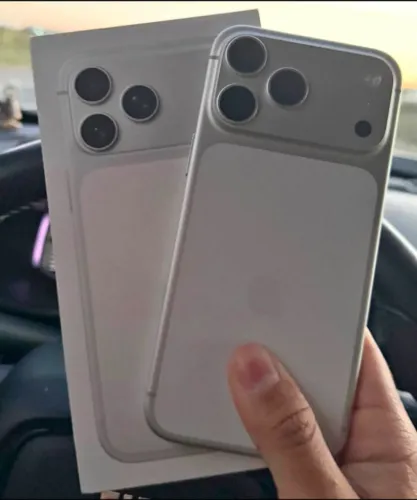 IPHONE 17PRO MAX