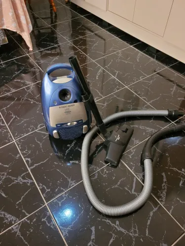 Aspirador black and decker i-vac