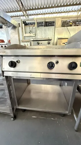 CHAR BROILER A GAS - MARCA MACOM - SEMINOVO
