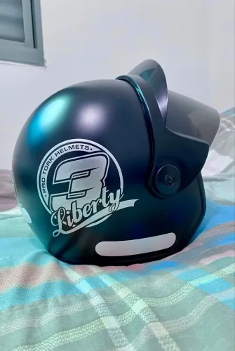 Capacete