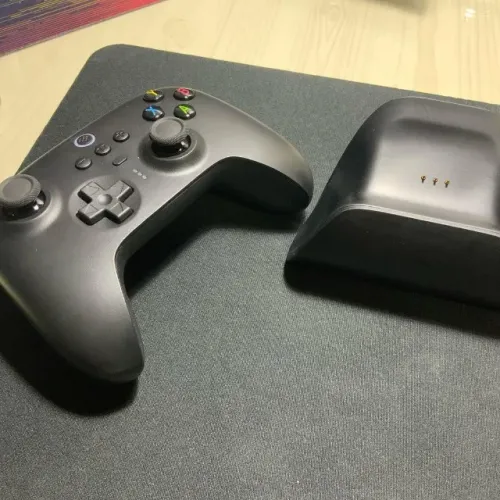 Controle Sem Fio 8BitDo Ultimate com Base de Carregamento Lacrado