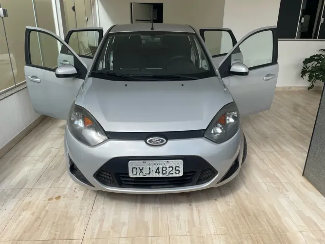 Ford Fiesta S 1.0 8V Flex 5P 2014