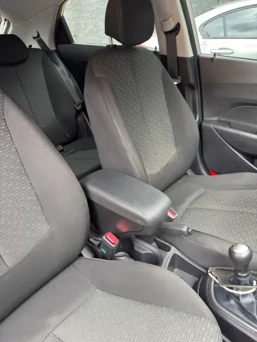 Vendo encosto para braço 