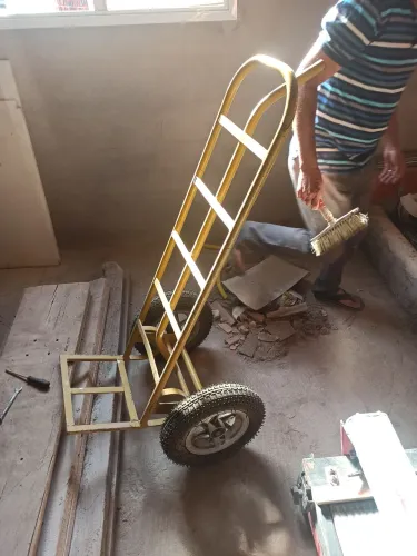Carrinho de carga armazém