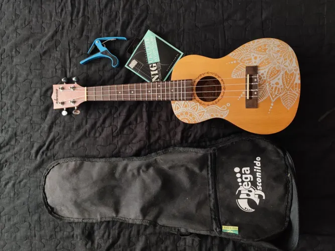 Ukulele Khroma Personalizado