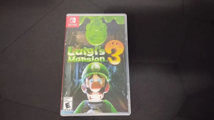 Jogo de Nintendo Switch Luigi's Mansion 3 mídia física.