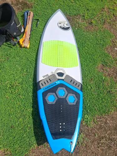 Prancha de kitewave Cabrinha 