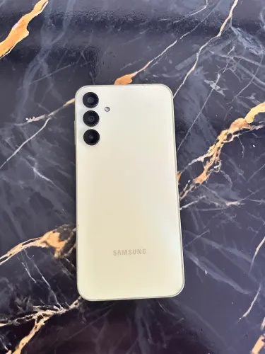 Samsung A15