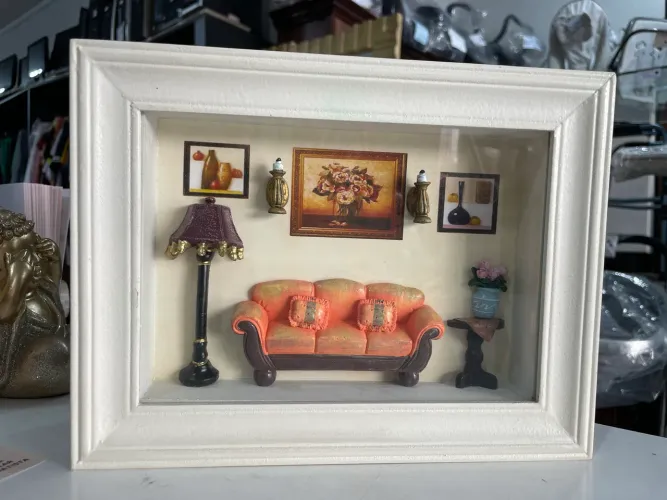 Quadro Cenário em Miniatura Sala de Estar