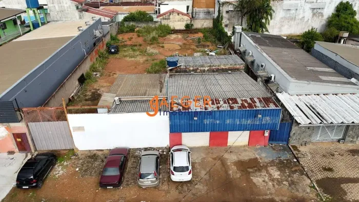 Oportunidade única de investimento em um terreno de 1035 metros quadrados localizado na ru